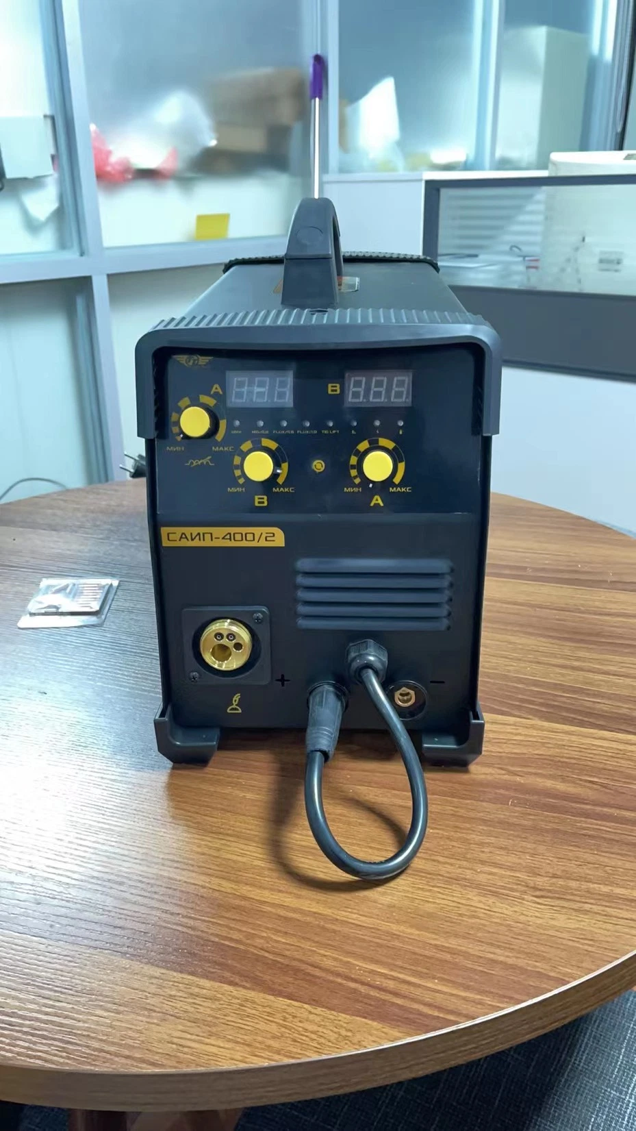 Quality Guaranteed 160A 230V Welding Machine Welding